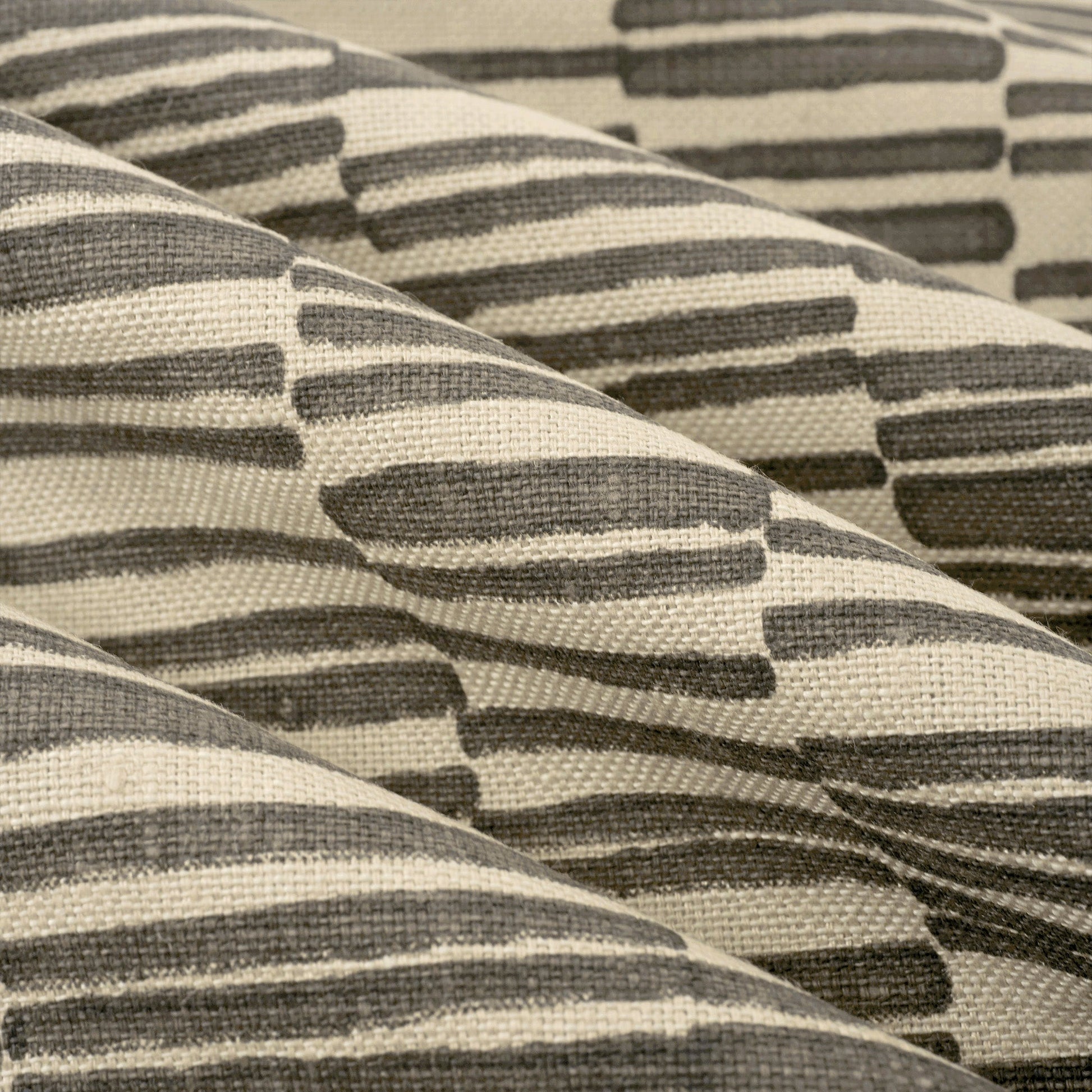 CASCADING CHECK Panel | SHADOW - Fineza