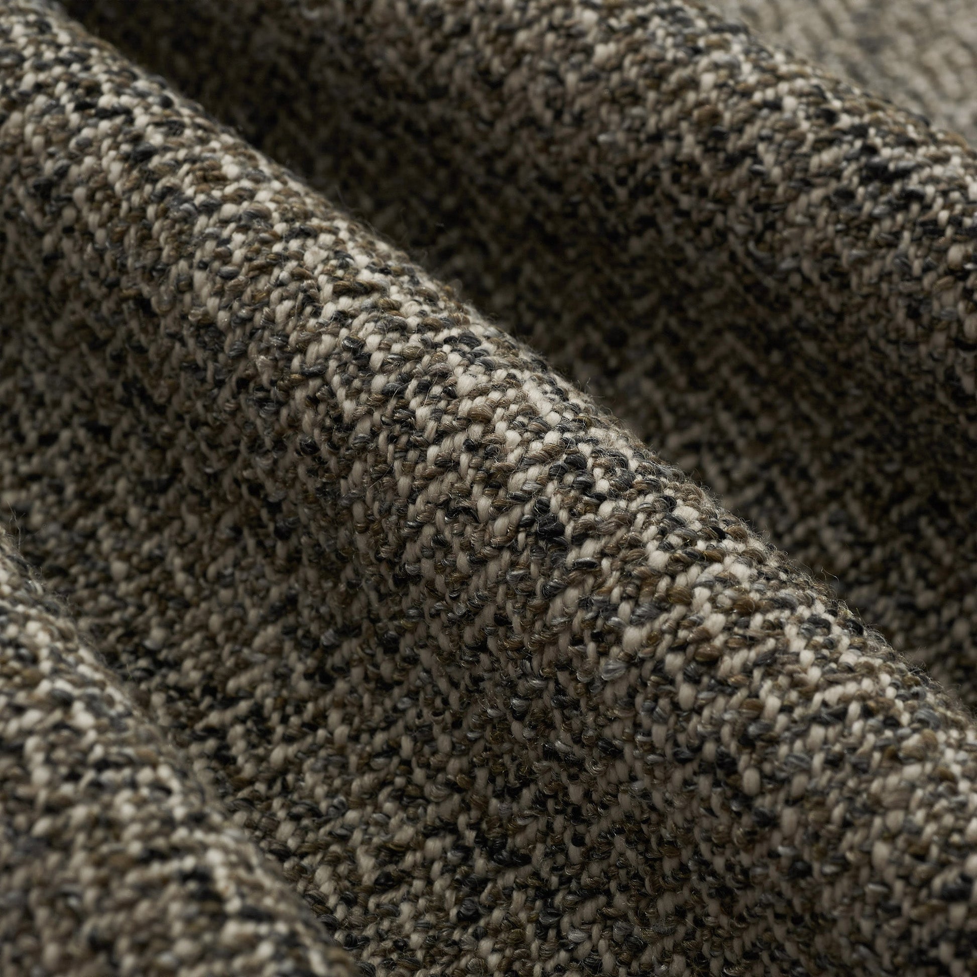Ghost Herringbone Pillow Set in Keaton Black - Fineza