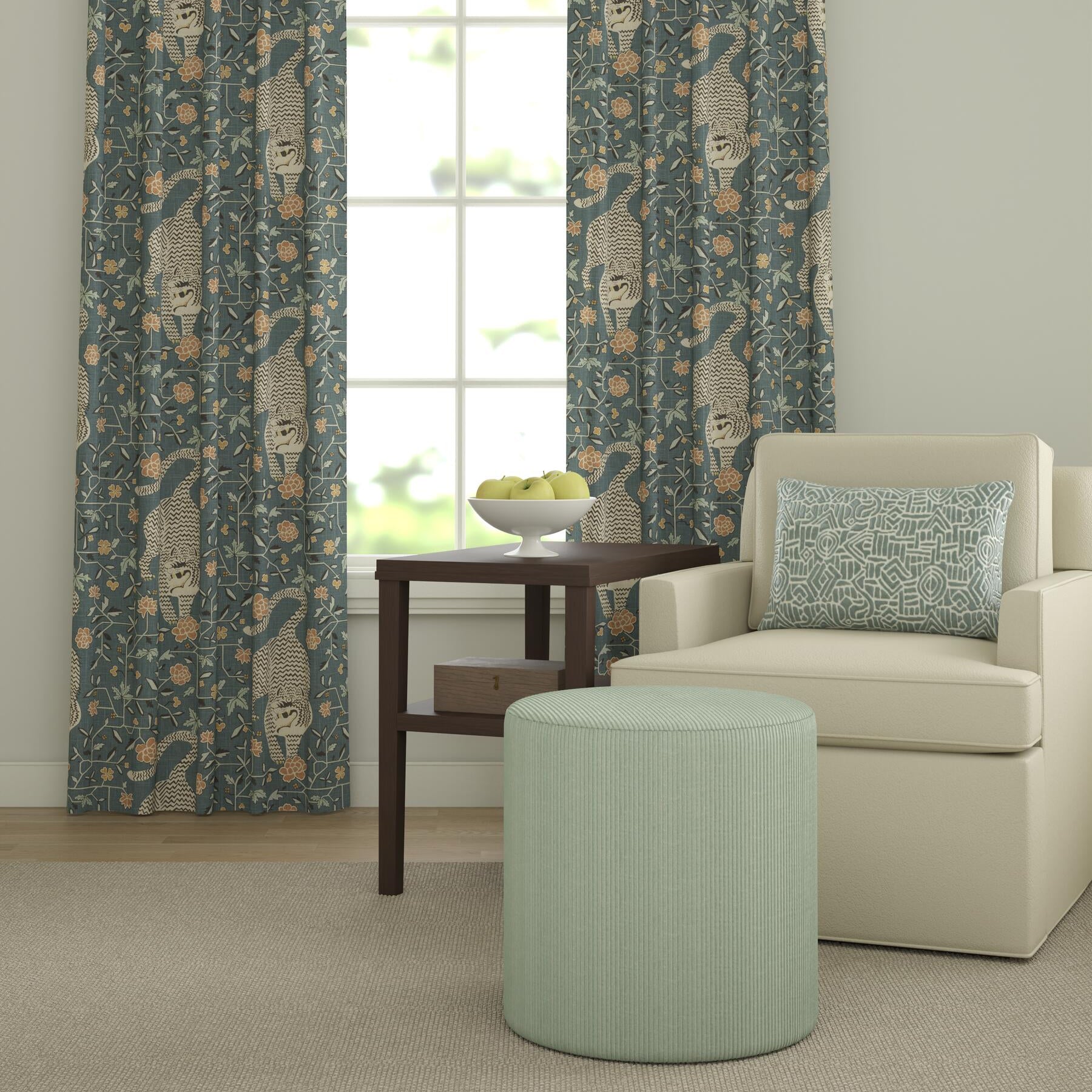 Joliot Pillow in Iris - FineZa3