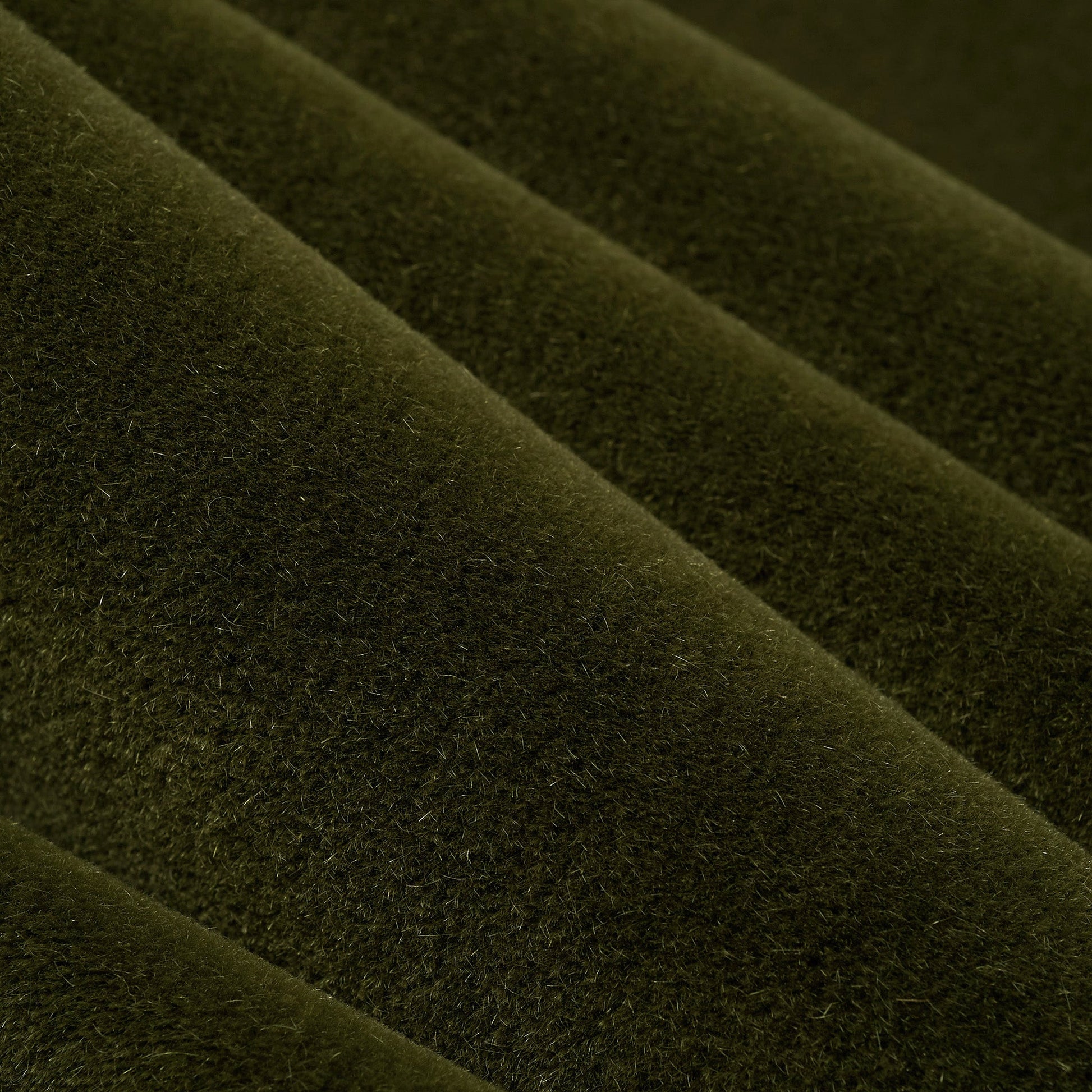 Jules Boucle Pillow in Flock with Piping - Fineza