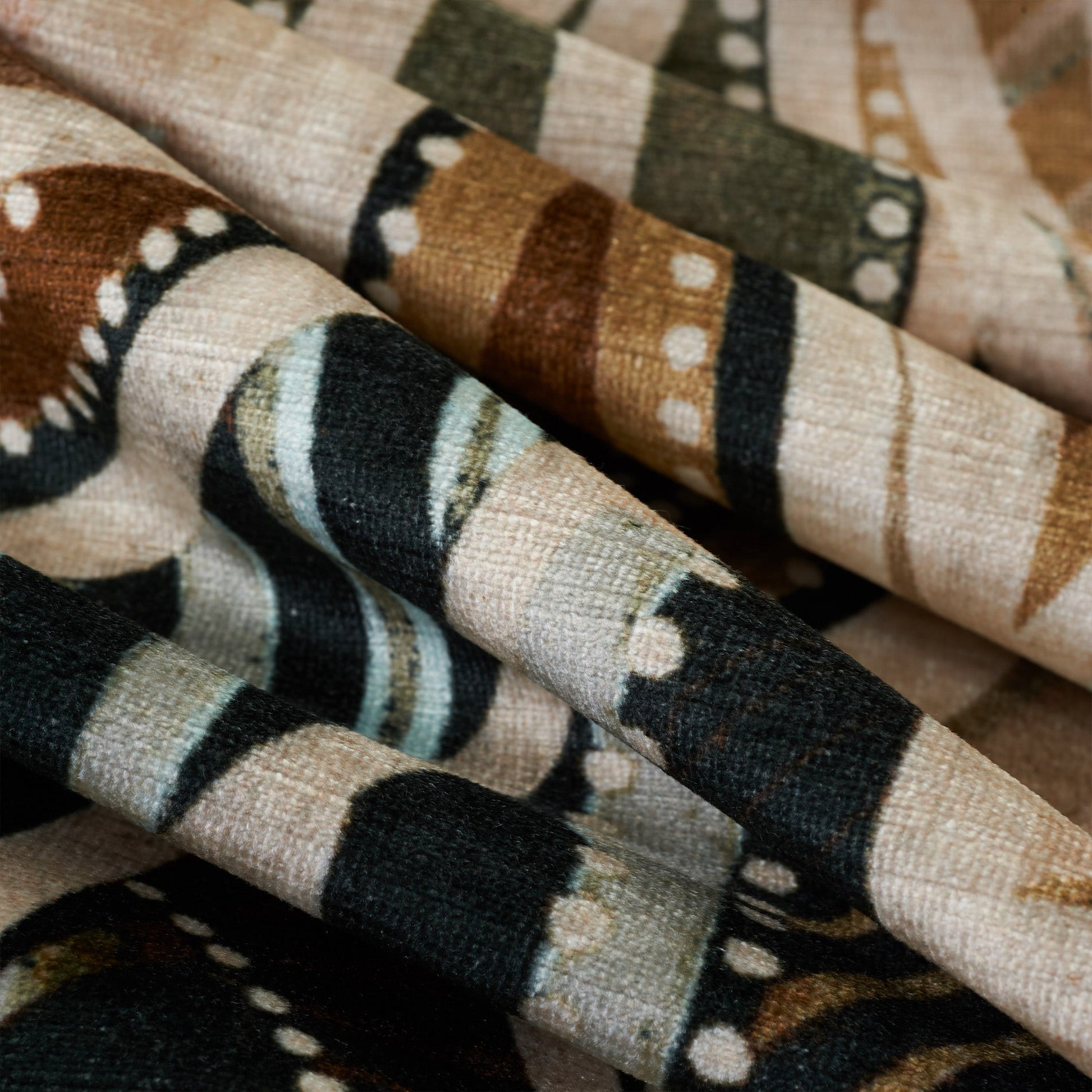 ONASSIS VELOUR Pillow | TEXAS DUST - Fineza