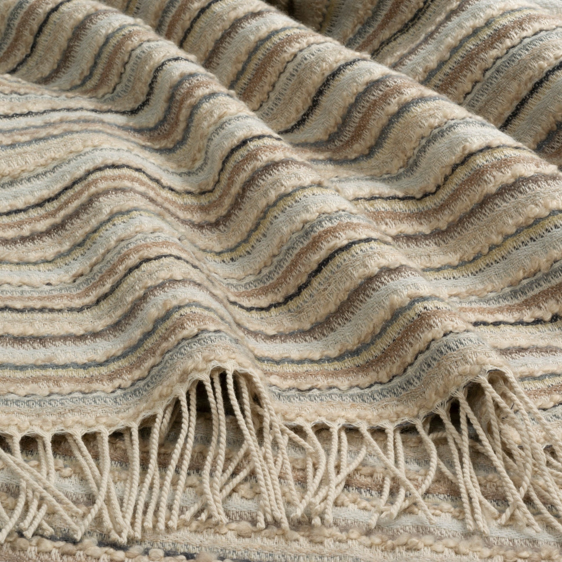 “Ute Place Throw in Ice Chip by Fineza – full-size woven decorative blanket 